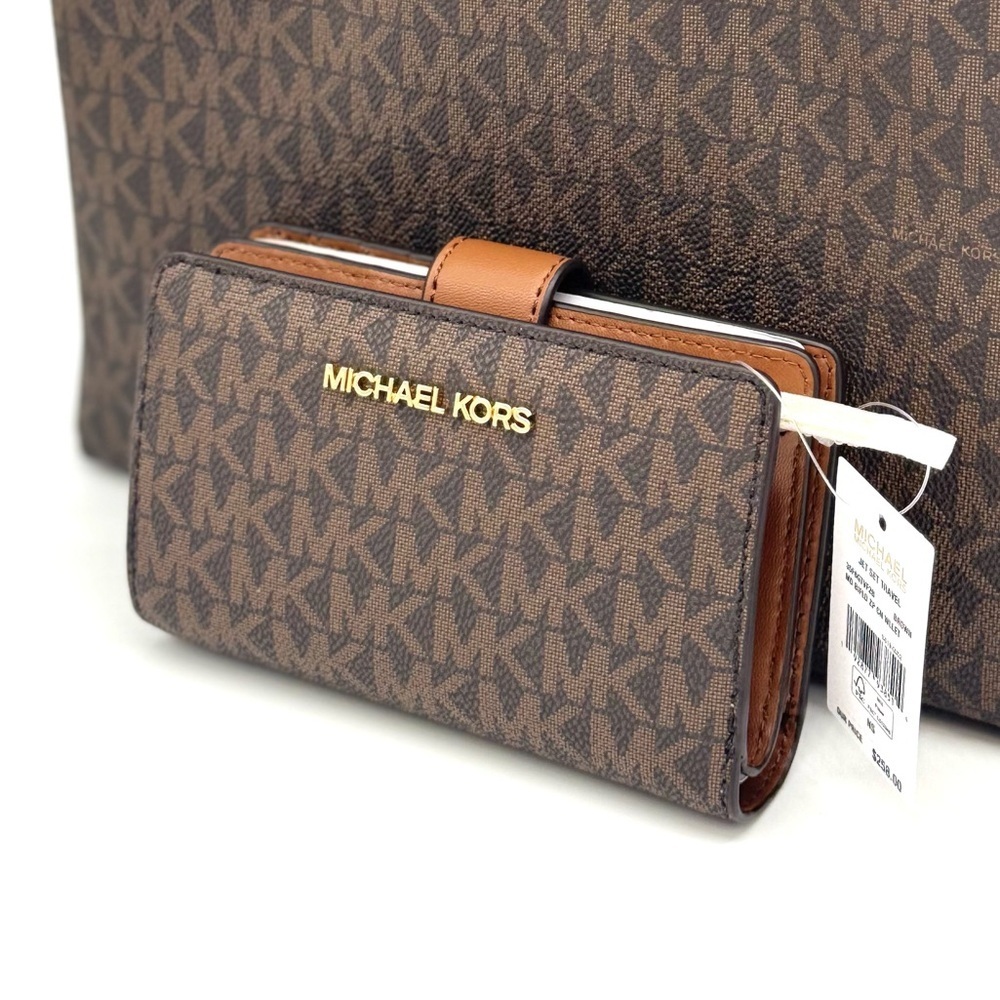 Michael Kors Trisha Triple Compartment Crossbody Bag & Bifold Zip Chain Wallet - Picture 11 of 13